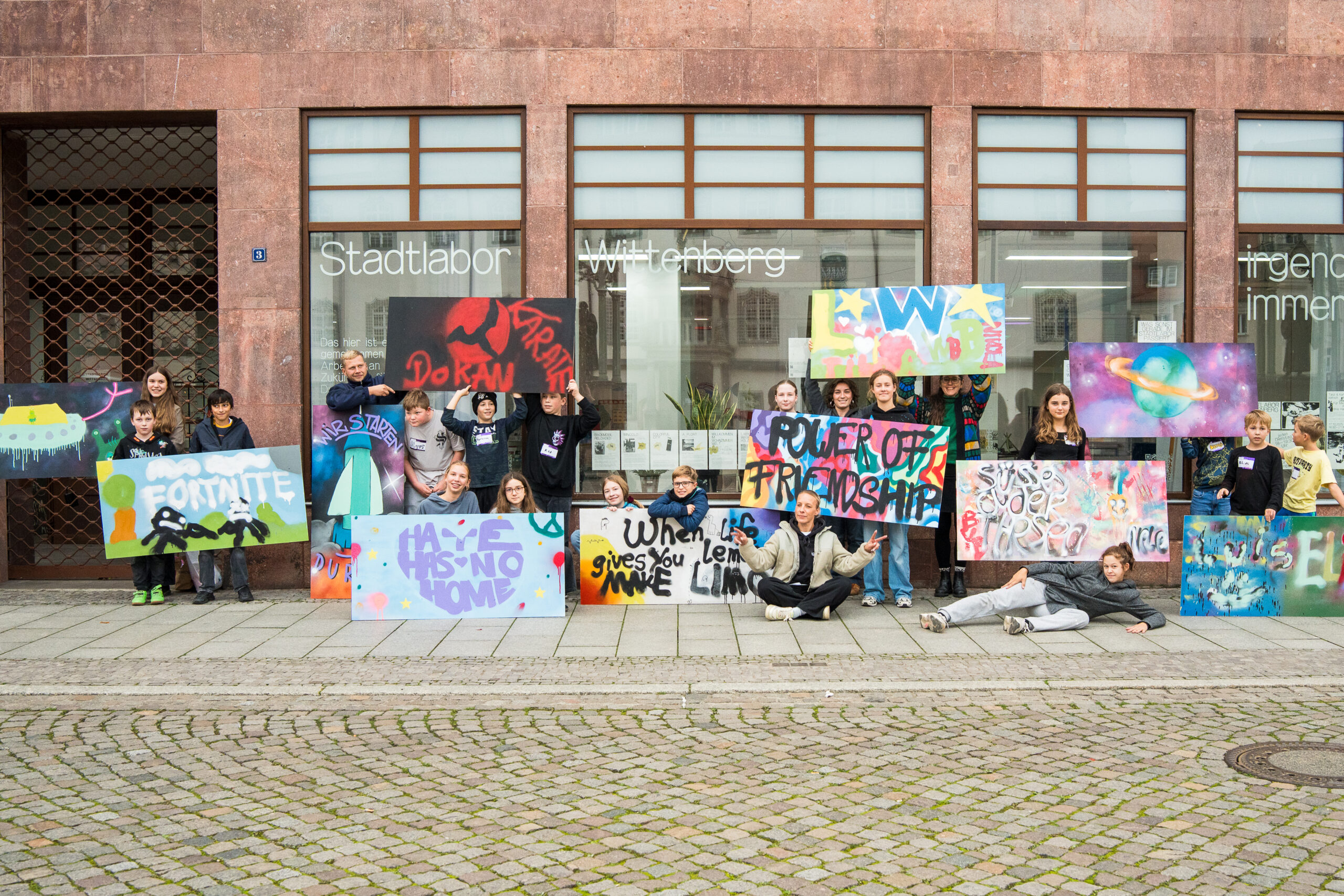 COLORFUL CITY GRETA HIENTZSCH24